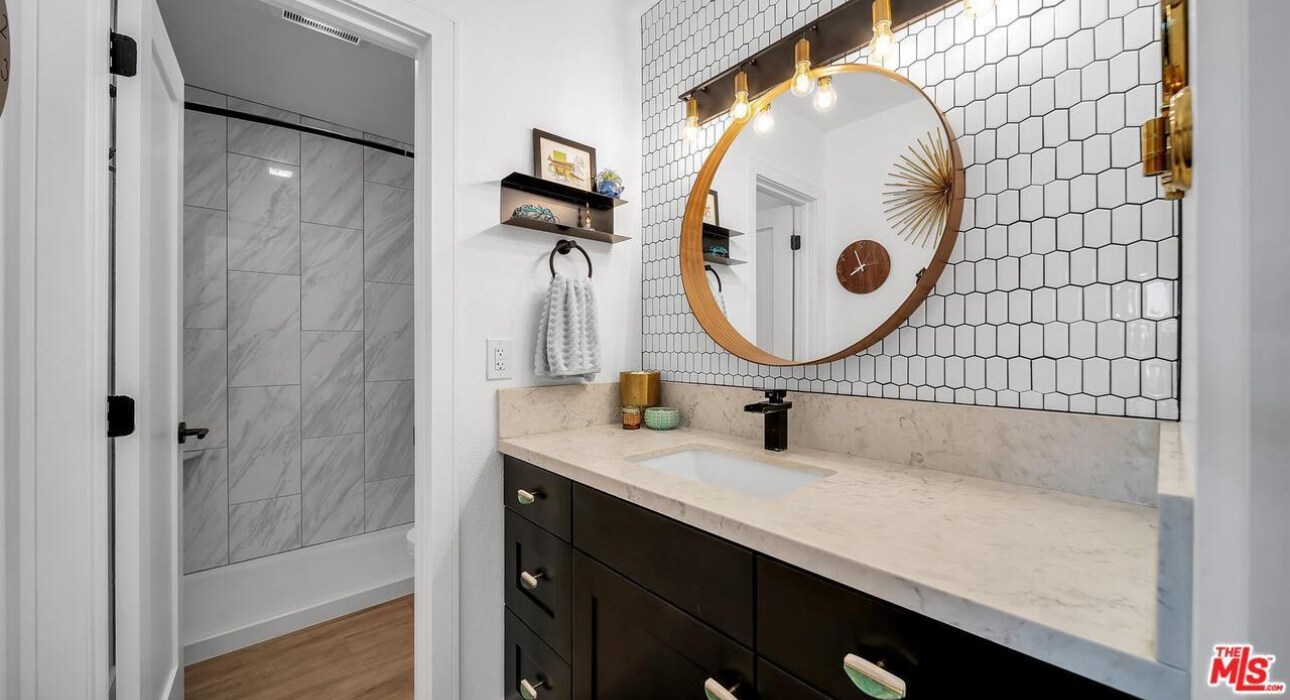 Building Photo - 7742 Redlands St