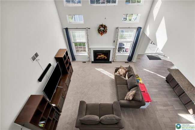 Building Photo - 4247 Beech Dr