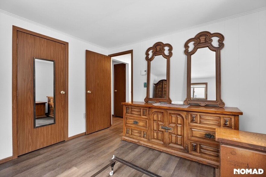 Building Photo - 102 Winding Way