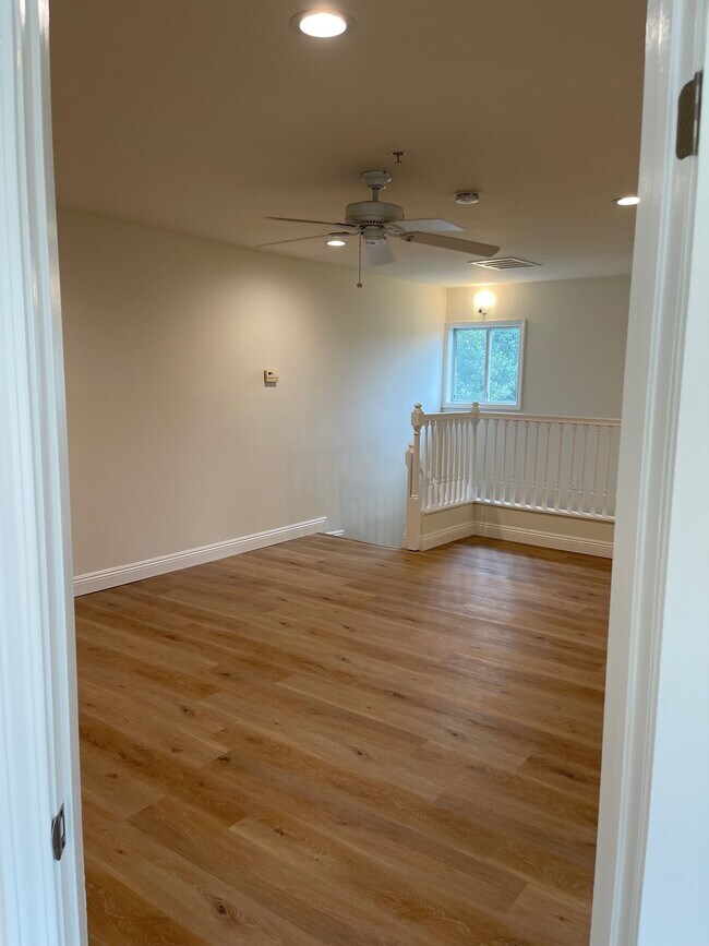 Building Photo - 4028 Tilden Ave