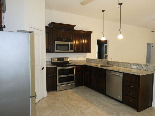 Building Photo - 4836 Covenant Cir