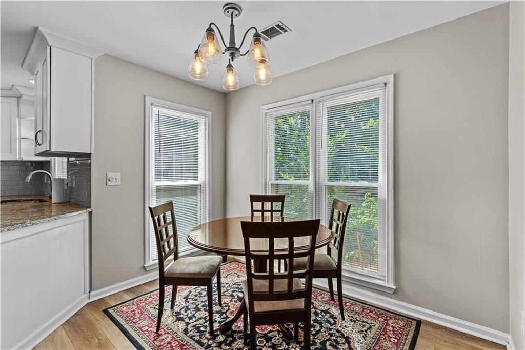 Building Photo - 2238 Roseberry Ln