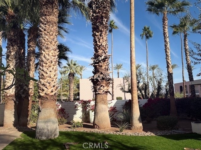 Building Photo - 45225 Sunset Ln