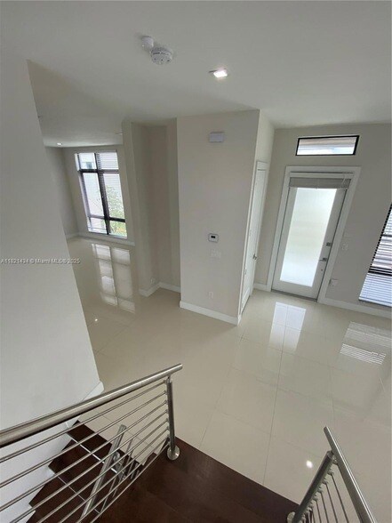 Building Photo - 8251 NW 47th Terrace