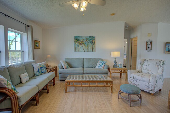 Building Photo - 6347 Salado Rd