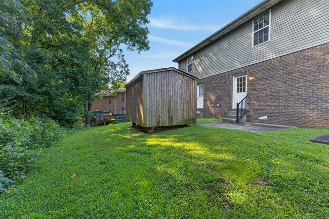 Building Photo - 1731 Baltimore Dr