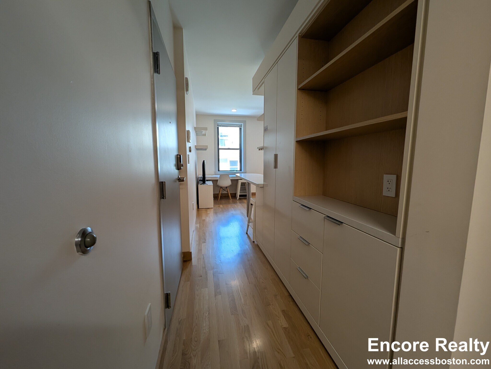 Building Photo - 115 Mt Auburn St