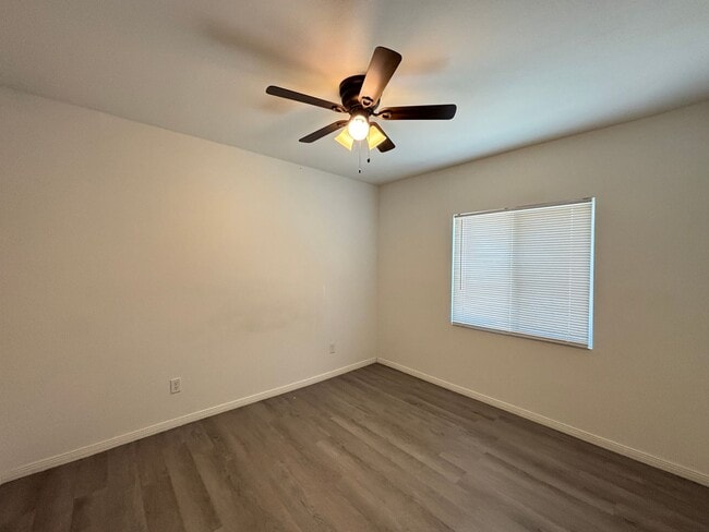 Building Photo - Modern East Palmdale ADU