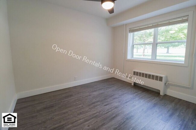 Building Photo - 1823 Griswold Dr