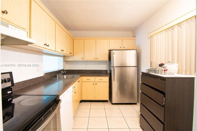Building Photo - 8600 SW 133rd Avenue Rd