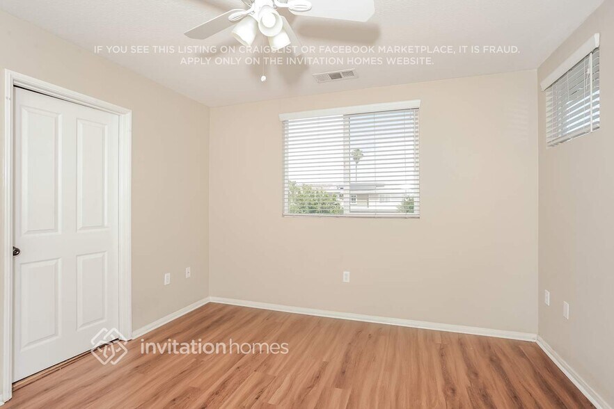 Building Photo - 9610 Cherry Hill St