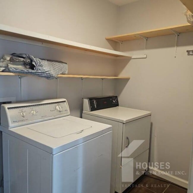 Building Photo - 4612 Moorefield Memorial Hwy