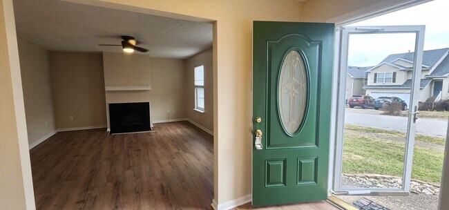 Building Photo - 4112 Mimosa View Dr