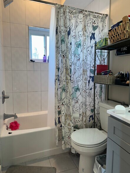 Building Photo - 1648 S 16th St