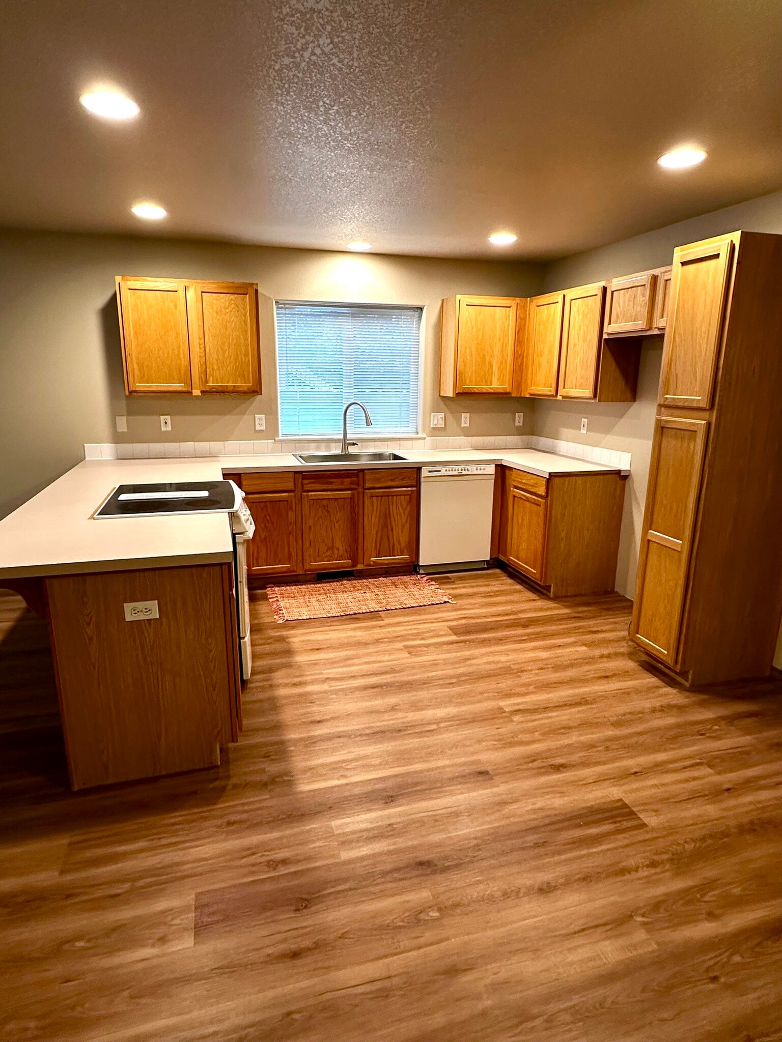 Building Photo - 3312 SE Concord Rd