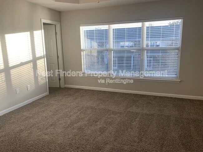 Building Photo - 7091 Stonelion Cir