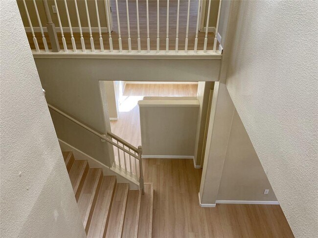 Building Photo - 5817 Miramonte Dr