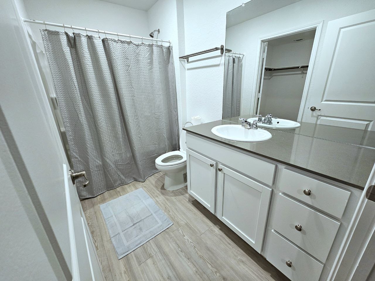 Master Bathroom - 11814 Fading Way