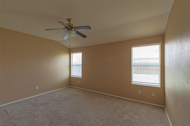 Building Photo - 590 Arthur Dr