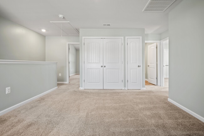 Building Photo - 2854 Meadowview Blvd