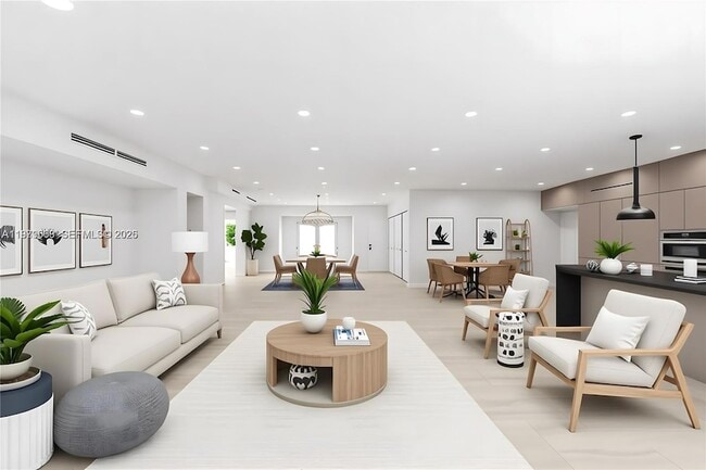 Building Photo - 2251 SW 20th St