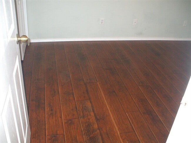 Building Photo - 2408 Wilma Rudolph Rd