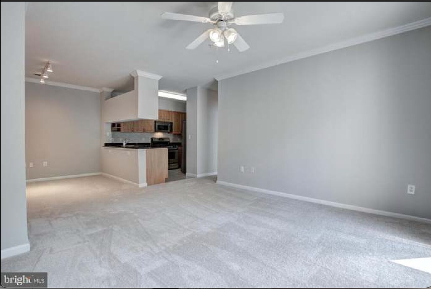 Building Photo - 12120 Garden Ridge Ln