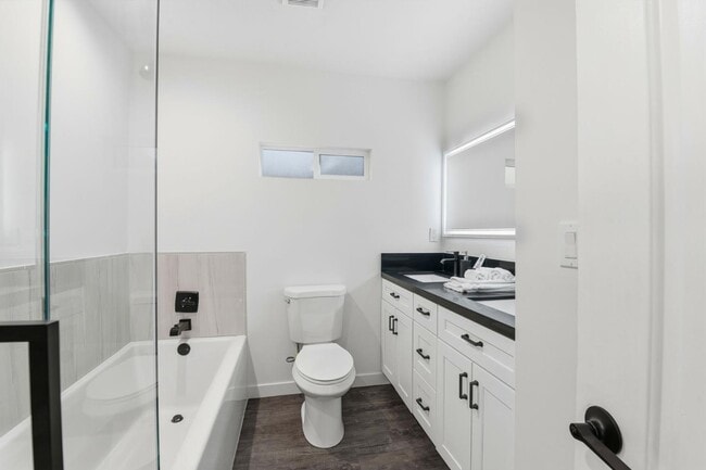 Building Photo - 17055 Gault St