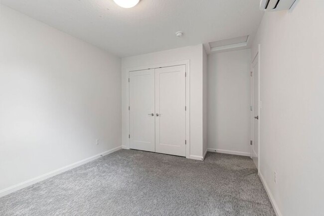 Building Photo - 3243 N Houghton St