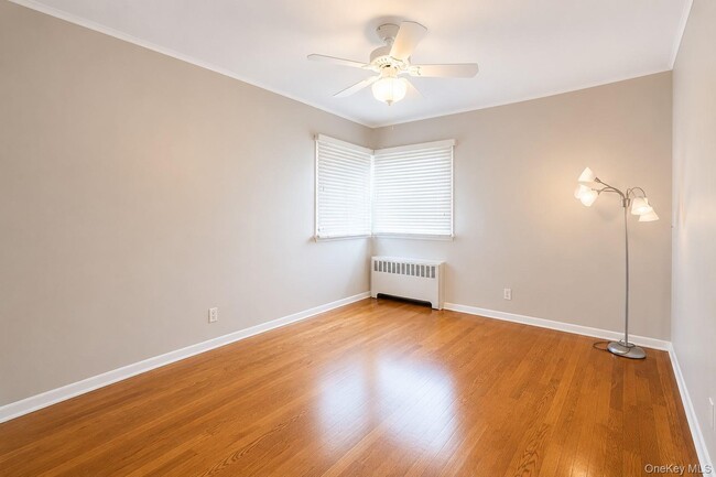 Building Photo - 151-15 25th Ave