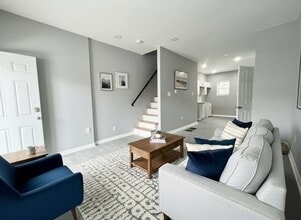 Building Photo - 5971 N Norwood St