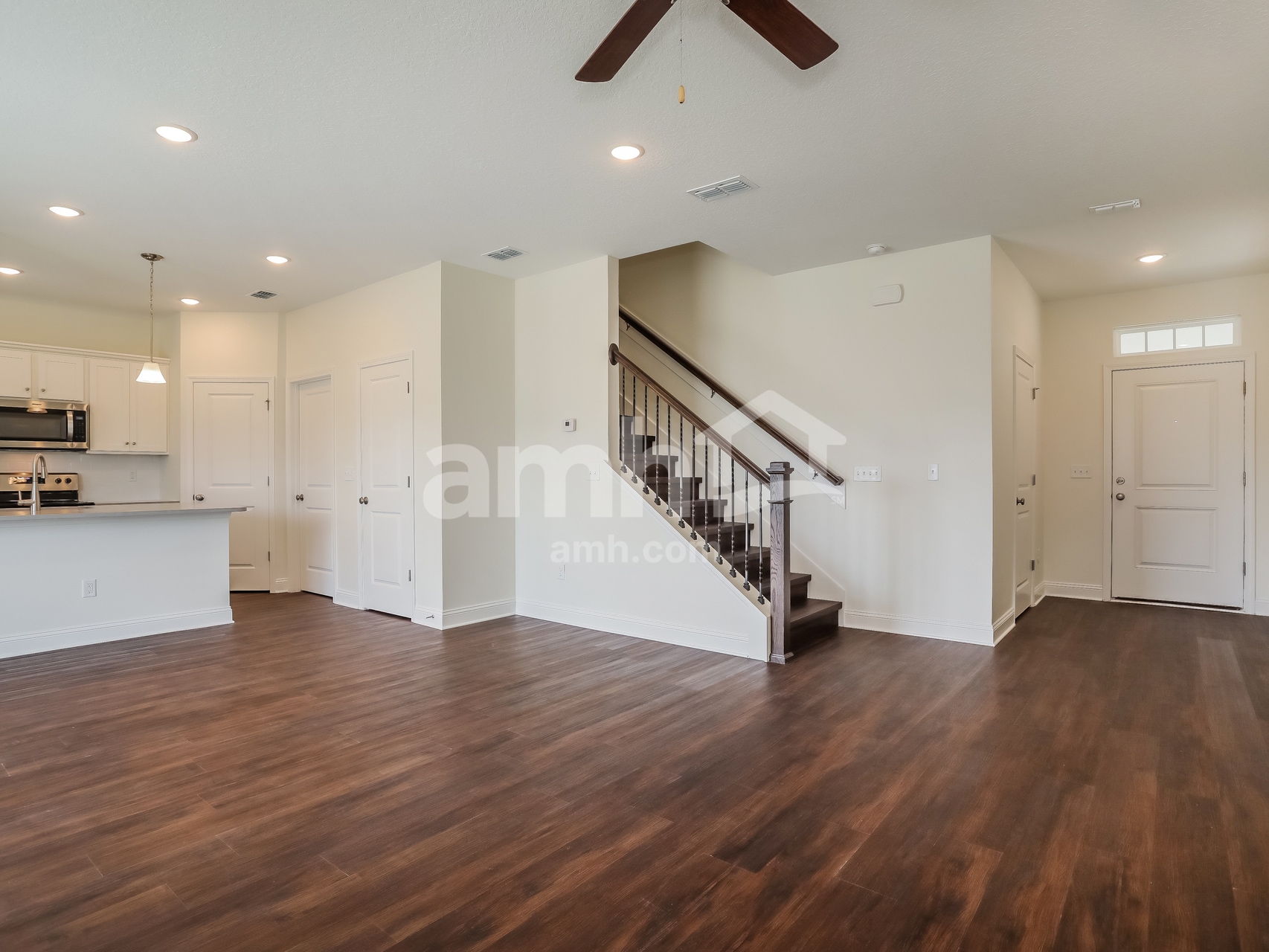 Building Photo - 84 Elcano Ln