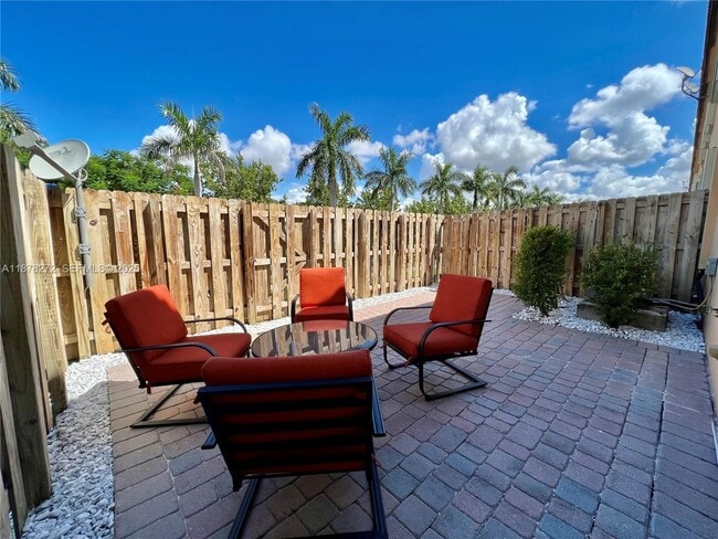 Building Photo - 11389 NW 87th Ln