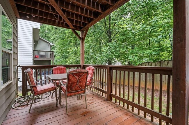 Building Photo - 2922 Ashlyn Pointe Dr