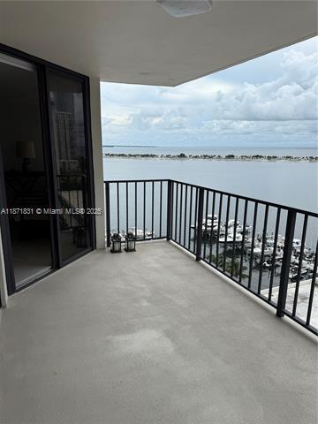 Building Photo - 1865 Brickell Ave