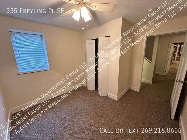 Building Photo - 335 Freyling Pl SE