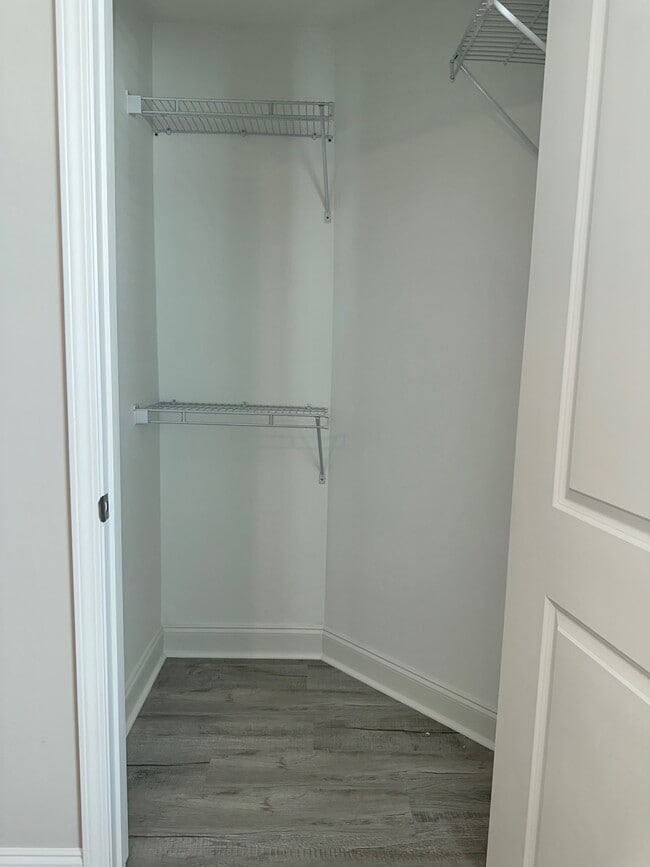 Building Photo - 2841-A Jubilee Dr