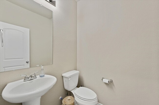 Building Photo - 2756 Baneberry Ln