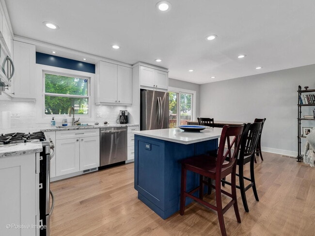 Building Photo - 5735 Virginia Ave