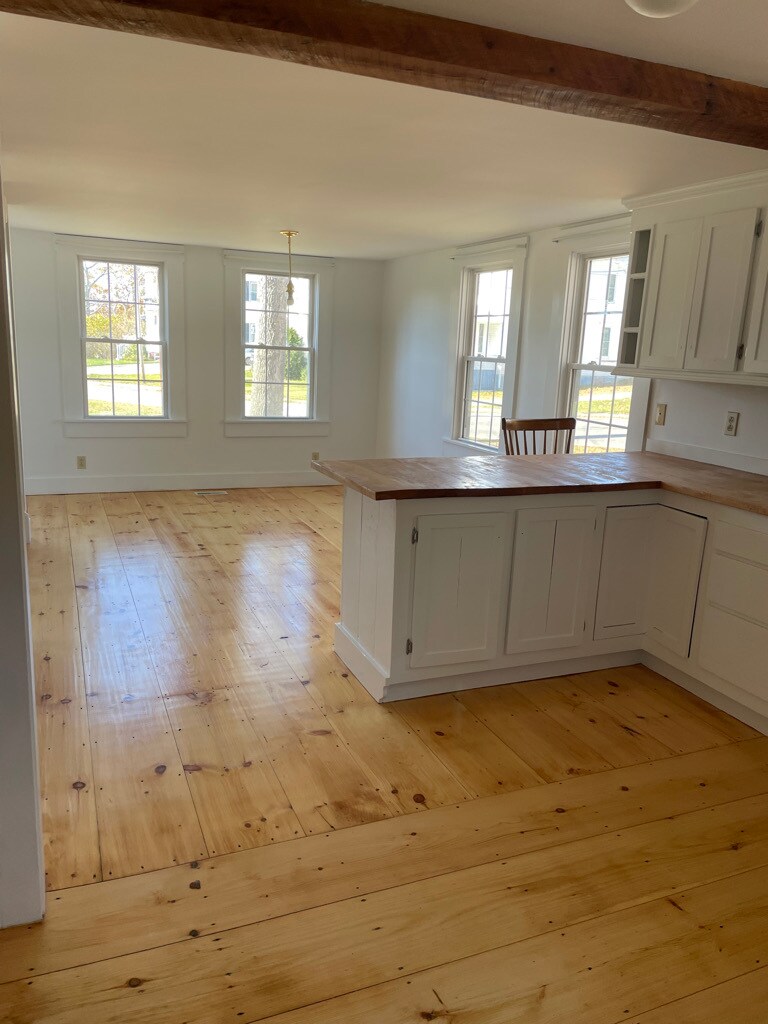 Building Photo - 39 Eastern Ave