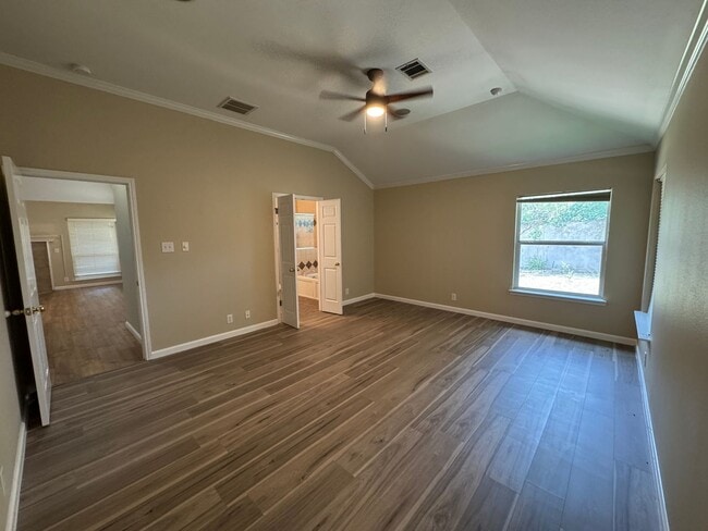 Building Photo - 20502 Wild Springs Dr