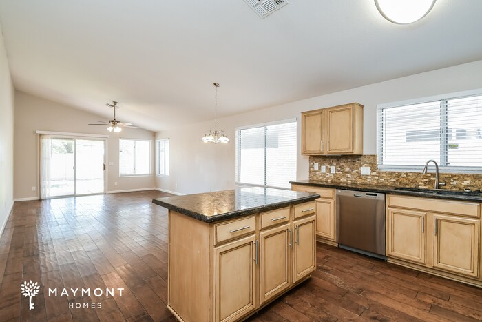Building Photo - 2235 E Morrow Dr
