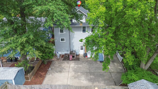 Building Photo - 5611 Hampton Blvd