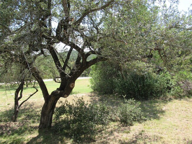 Building Photo - 10620 Deer Canyon Rd
