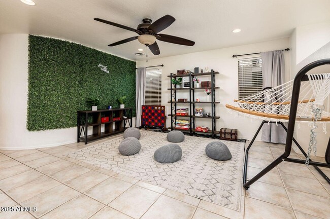 Building Photo - 13604 W Rovey Ave