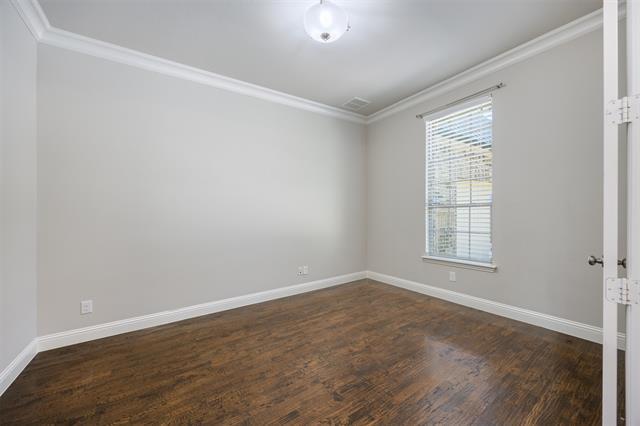 Building Photo - 1336 Grassland Dr