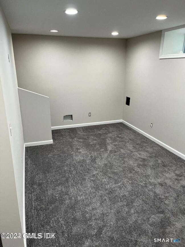 Building Photo - 53 Richland Rd