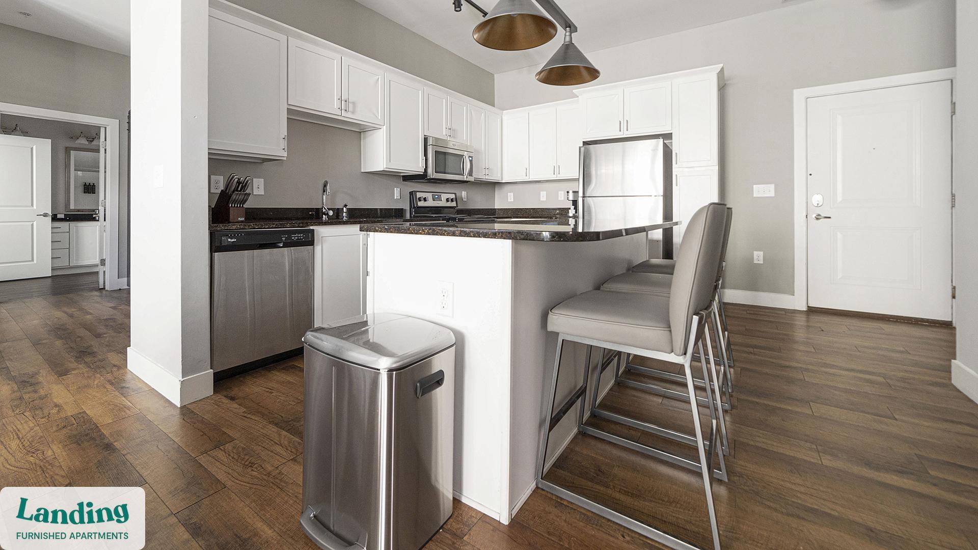 Building Photo - 41 E 9th Ave