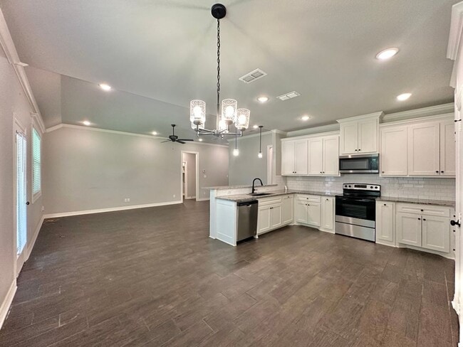 Building Photo - Almost Ready! Gorgeous 3 Bedroom 2 Bath in Nolan Farms Community in Winona!