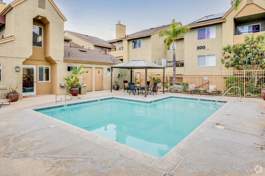 Pool Area - Sunset Ridge